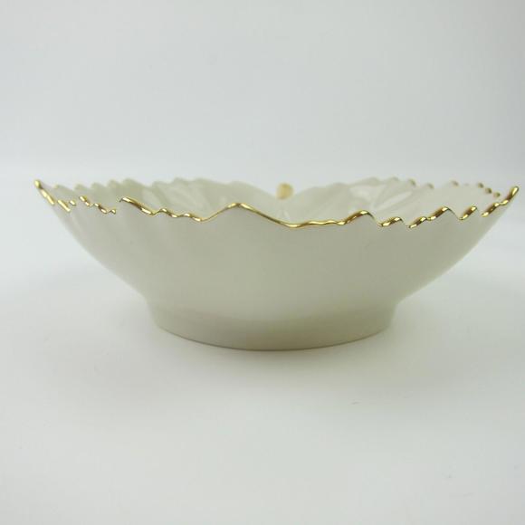 Lenox Leaf Candy Nut Dish Ivory with Gold Trim Handcrafted in Japan - Picture 7 of 14